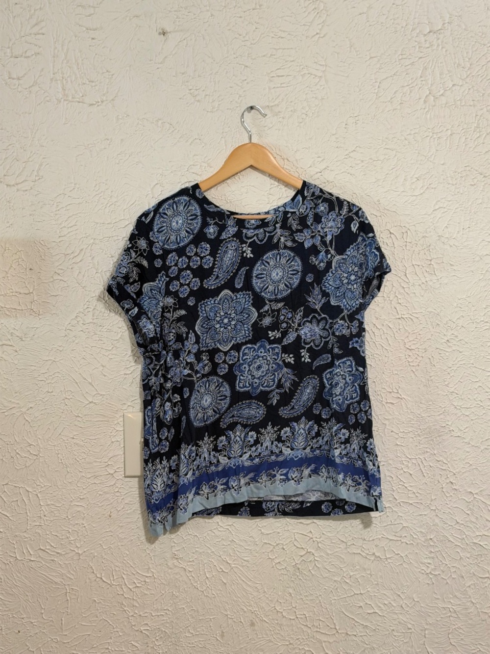 LOFT Women’s Blue Paisley Floral Short Sleeve Blouse Size XL Cotton